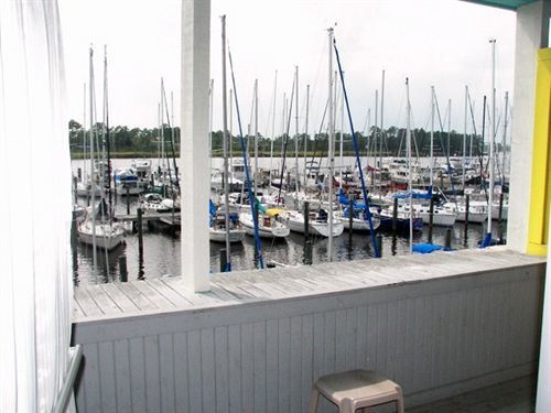 Fairfield Harbour Guest Rooms นิวเบิร์น ภายนอก รูปภาพ